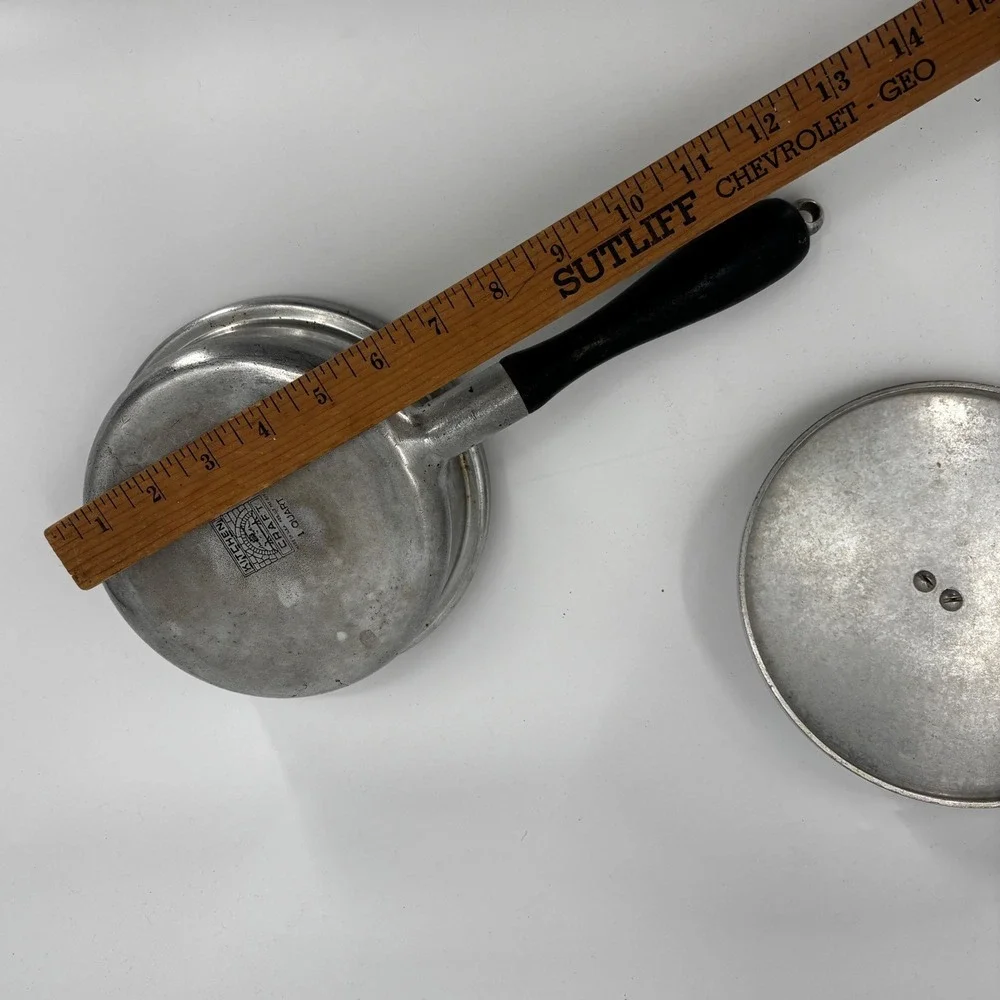 Kitchen Craft 1 Quart Cast Aluminum Saucepan with Lid Bakelite Handle Vintage